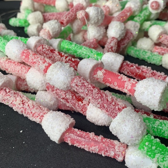 Set of 4 vintage 8 foot (32 feet total) sugared candy Christmas tree garlands - Picture 8 of 8